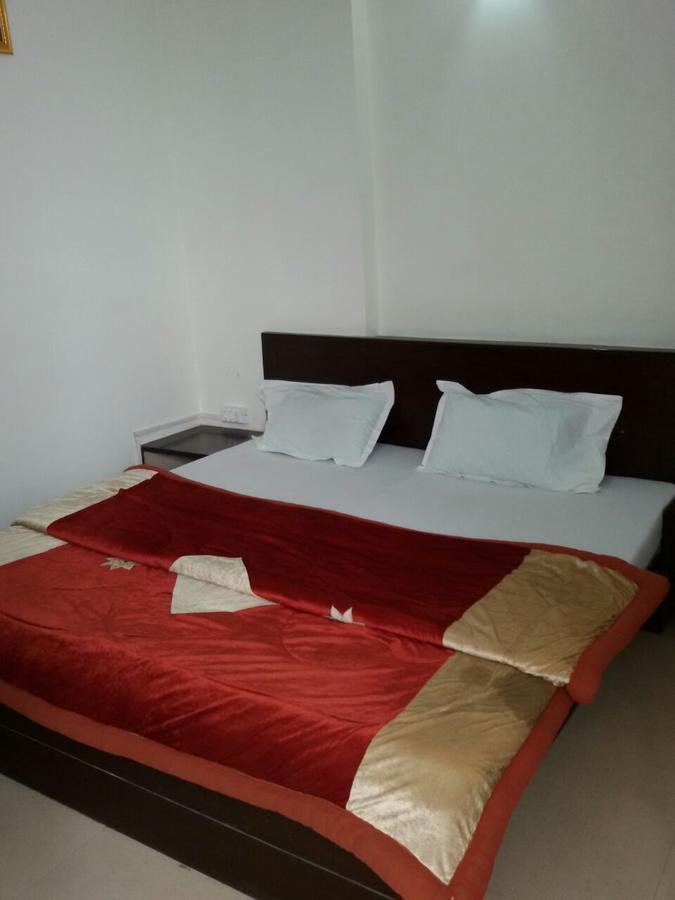 Hotel Aashiyana Agra  Bagian luar foto