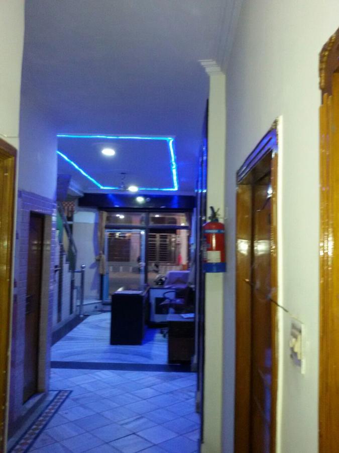 Hotel Aashiyana Agra  Bagian luar foto