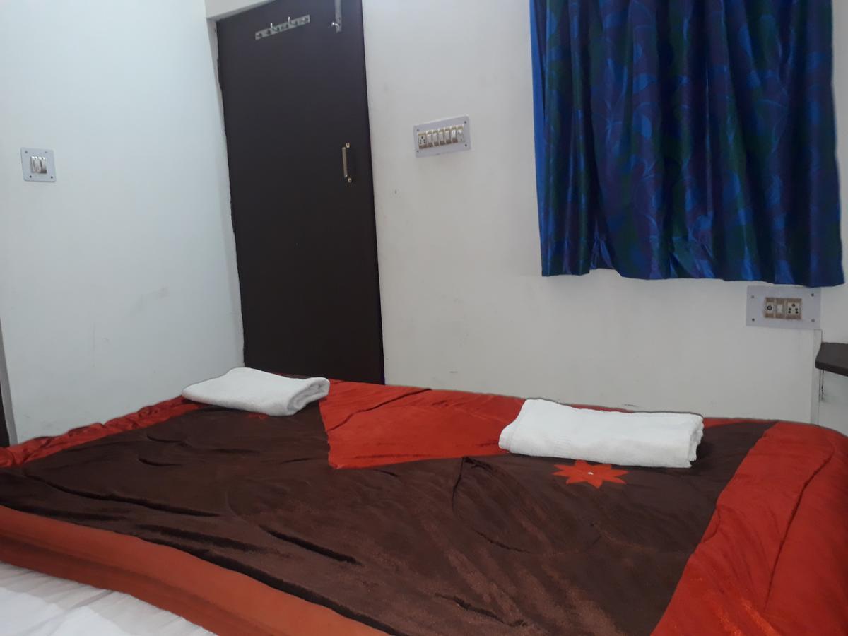 Hotel Aashiyana Agra  Bagian luar foto
